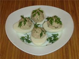 Яйца, фаршированные печенью трески coochelper.ucoz.com