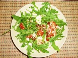 Салат из руколы с помидорами черри coochelper.ucoz.com