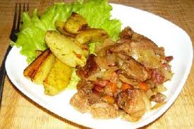 Свинина, тушенная со стручковой фасолью coochelper.ucoz.com
