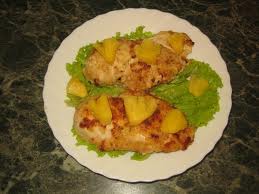 Куриная грудка, фаршированная ананасами и сыром coochelper.ucoz.com